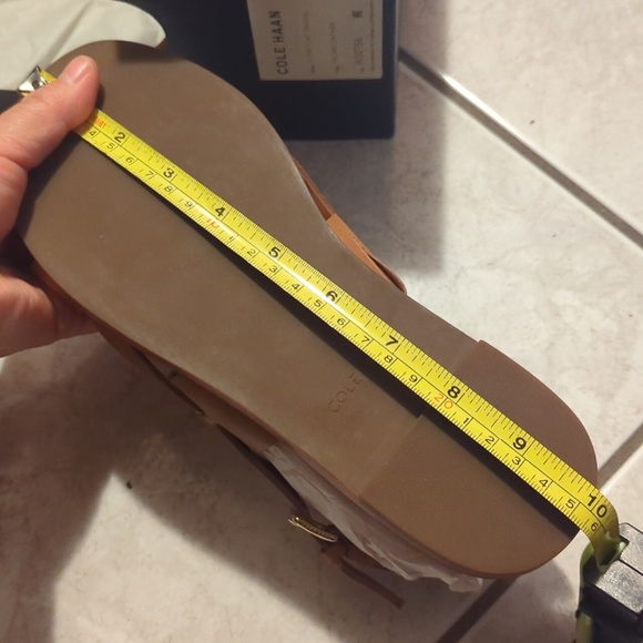 Flynn sandals (sz 7) - Picture 10 of 10